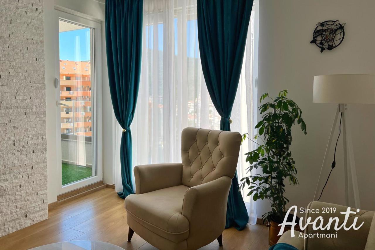 Apartmani Avanti Budva Eksteriør billede