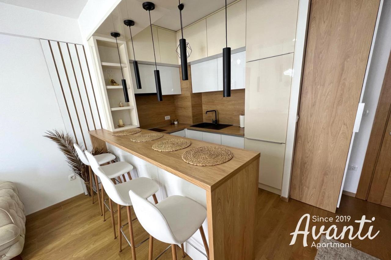 Apartmani Avanti Budva Eksteriør billede