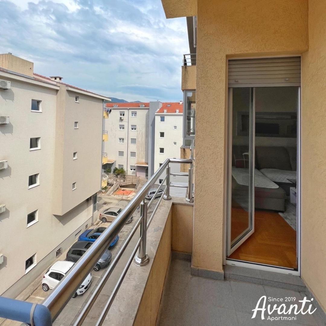 Apartmani Avanti Budva Eksteriør billede