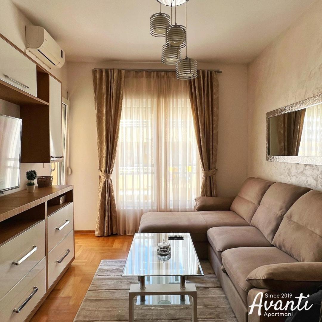 Apartmani Avanti Budva Eksteriør billede